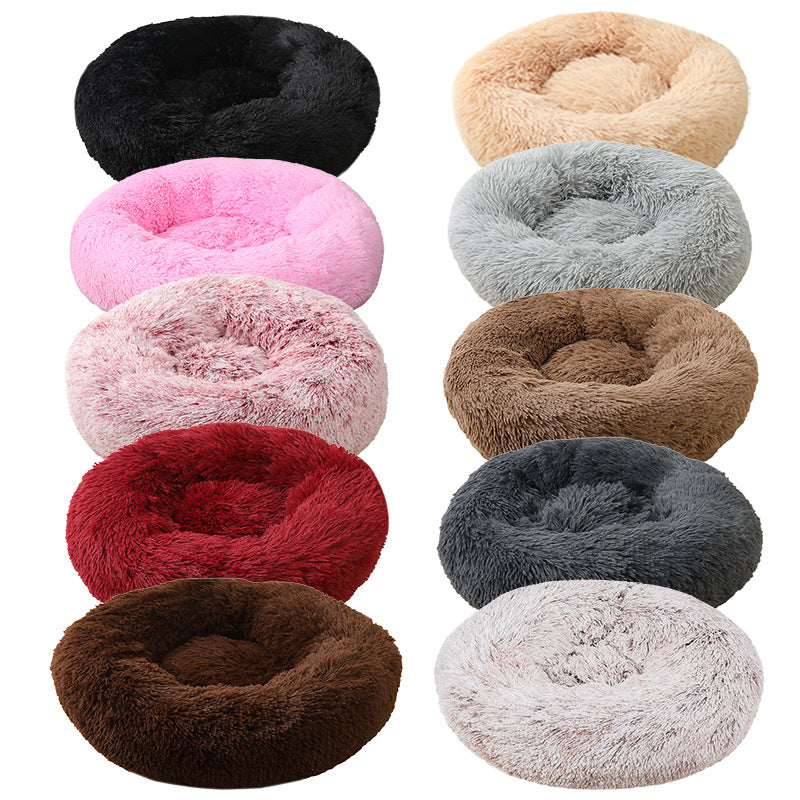 Plush dog bed in 7 different colours 